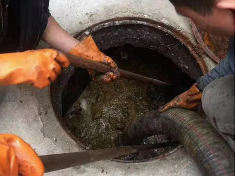 亳州清理化粪池时如何避免沼气的危害?